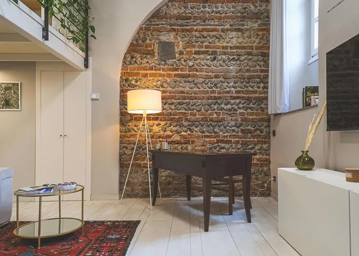 Daire Mindful Atelier - Old Town Como